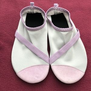 Fitkicks Shoes Sz Large/9